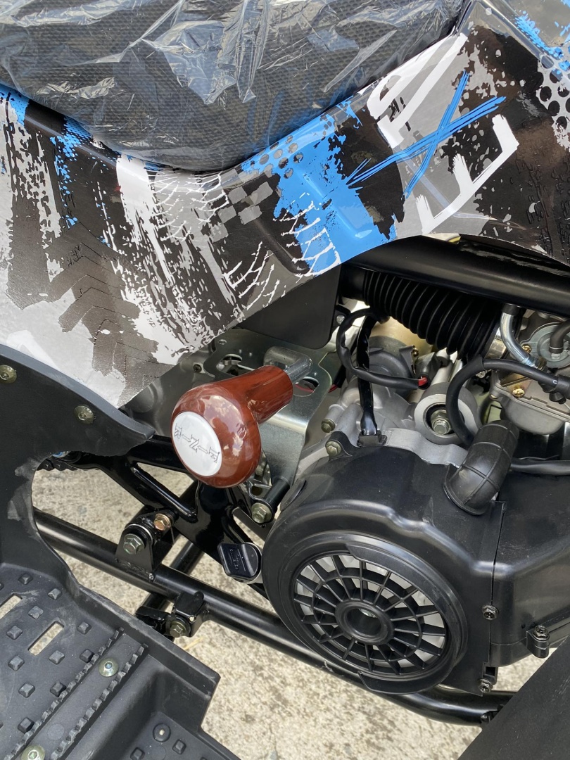 Бензиново ATV MaxMotors 200cc Grizzly PRO с LED бар – Blue Camouflage - Image 7