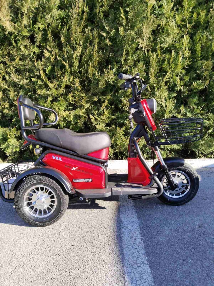 Електрическа триколка MaxMotors Pudding Червена 1800W Двуместна - Image 2