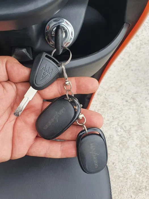 Електрическа триколка MaxMotors X2 Orange - 1500W, триместна - Image 8