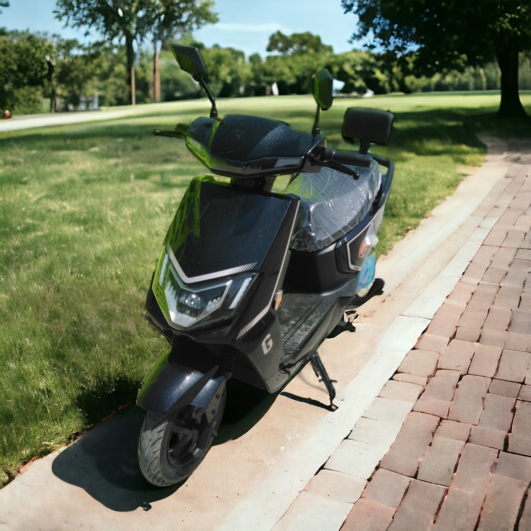 ЕЛЕКТРИЧЕСКИ СКУТЕР MAXMOTORS SG ROBOT 2500W - Image 2