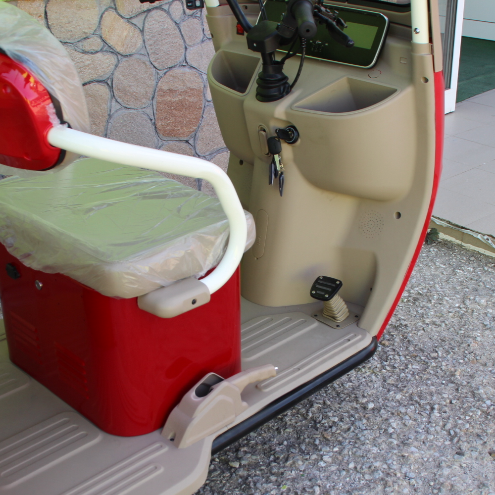 Електрическа триколка Max Motors GOLF RED SOLAR, триместна - Image 7