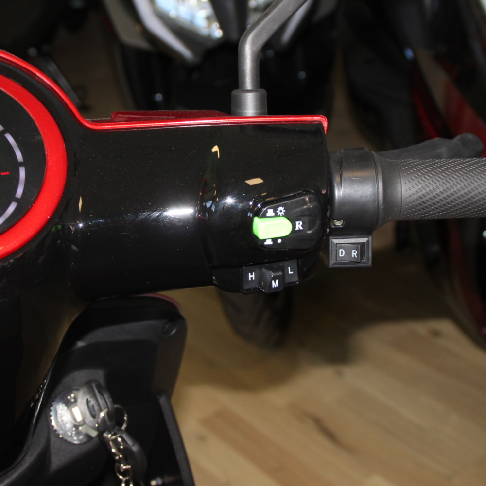 Електрическа триколка Max Motors FM2 PRO Red 1800W - Image 9