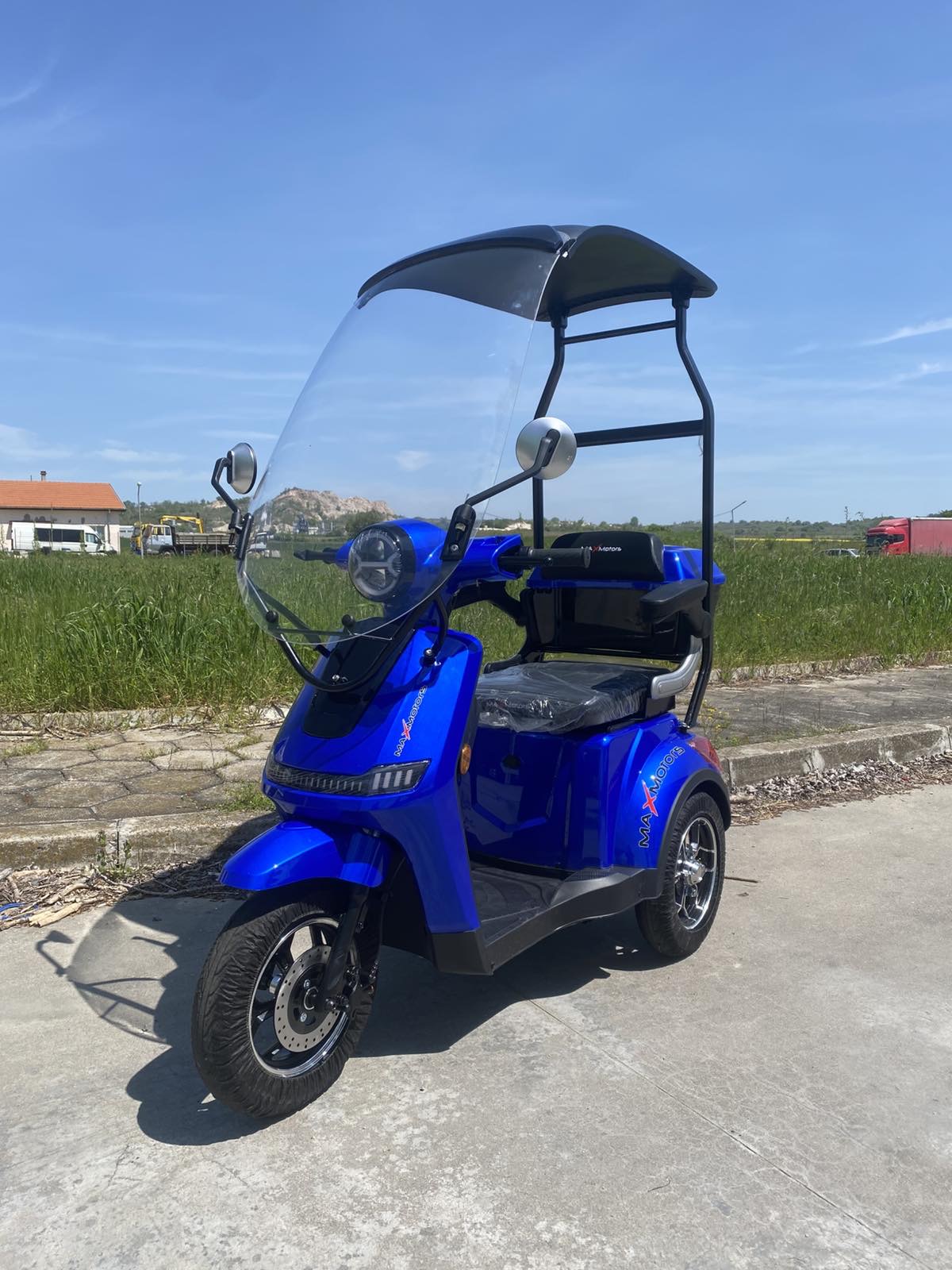 Електрическа триколка MaxMotors FM1 Lux Blue с покрив1500W