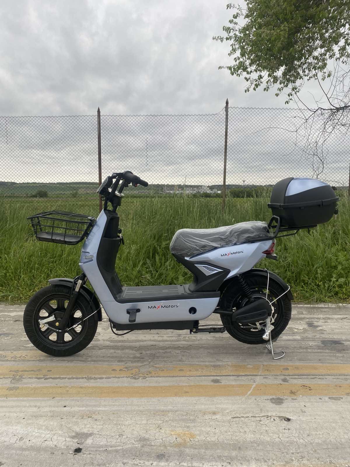 Електрически скутер с педали MaxMotors AK-Z6 750W/48V - Image 2