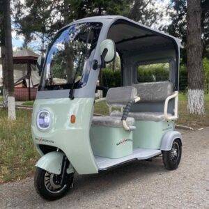 Електрическа триколка триместна Max Motors Golf - viki
